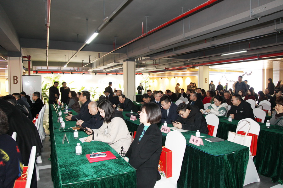 1677659018210882.jpg 202302280003.jpg